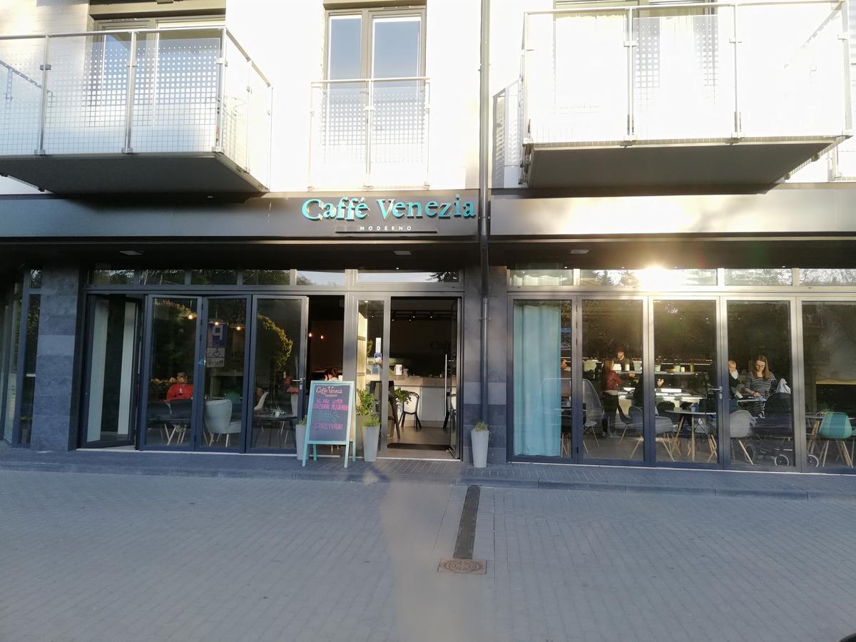 Apartamento Karmazynowy Apartament Nad Morzem Kołobrzeg Exterior foto